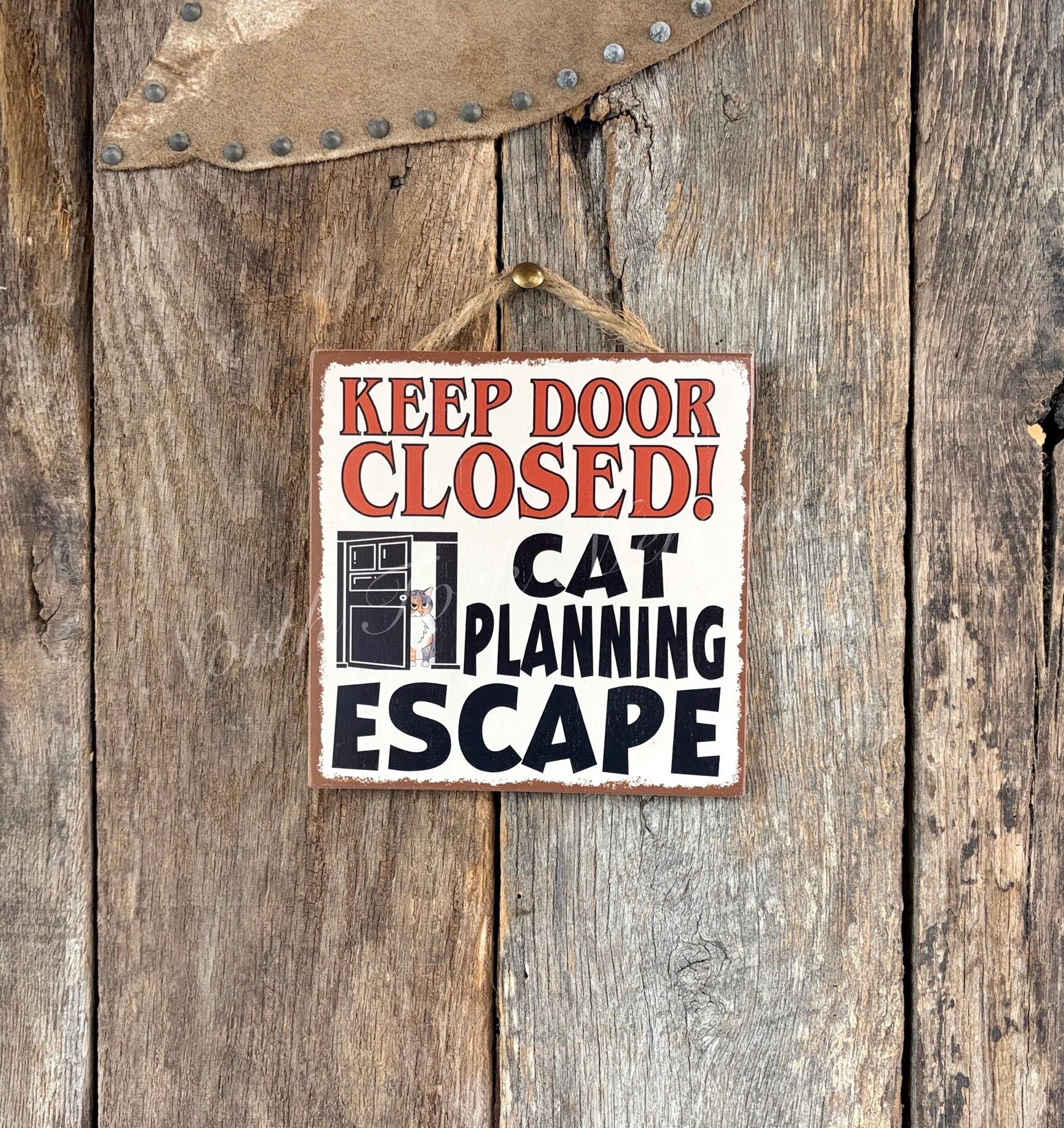 Keep Door Closed